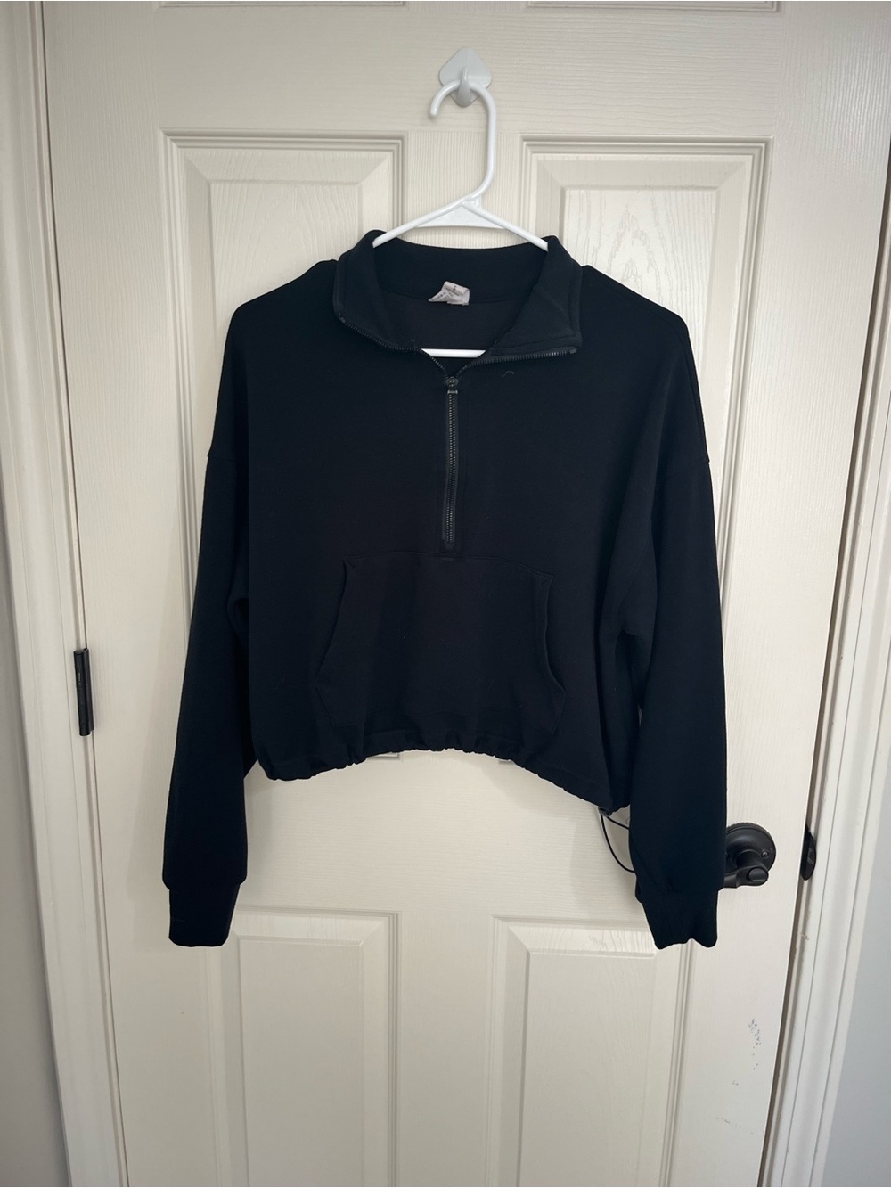 90 Degree By Reflex Black Cropped Quarter-Zip Pullover